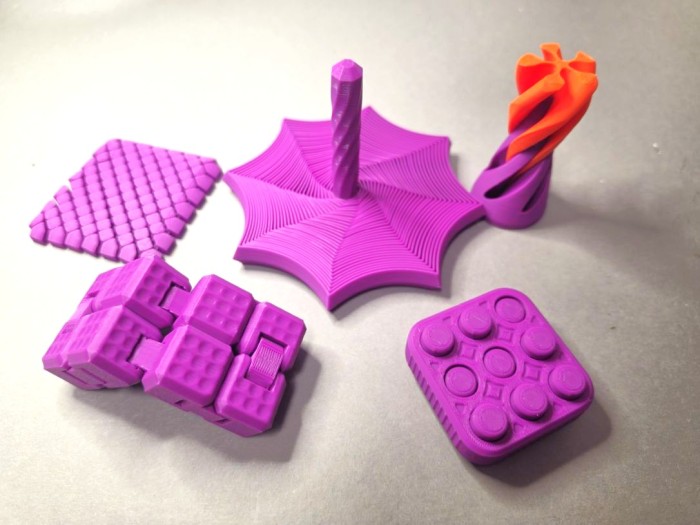 FIDGETYx5.jpg